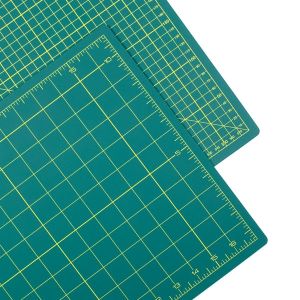 Cutting mat for patchwork / 2 sizes