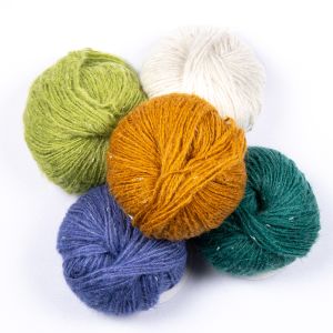 Yarn Annette 50 g / Different shades