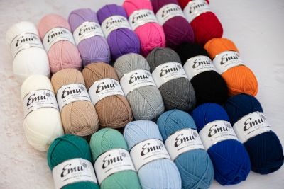 Yarn Emu Classic Aran 100g / Different shades