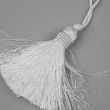 Medium Tassel / 401 WHITE